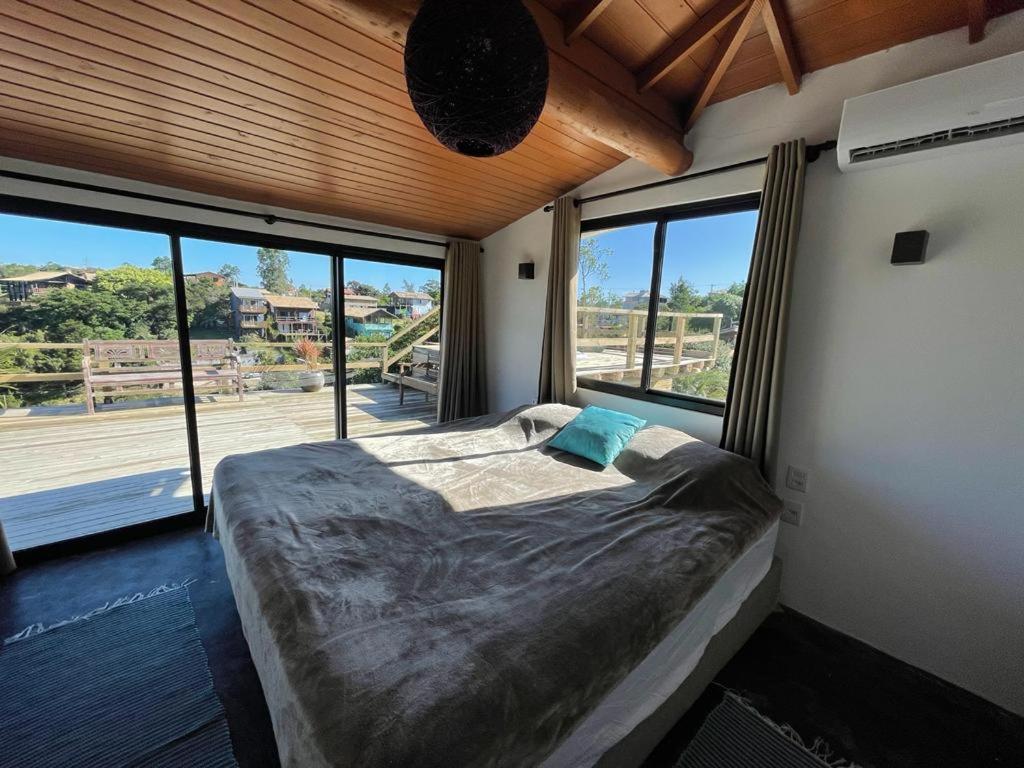 Villa Santorini Praia Do Rosa Com Piscina E Jacuzzi エクステリア 写真